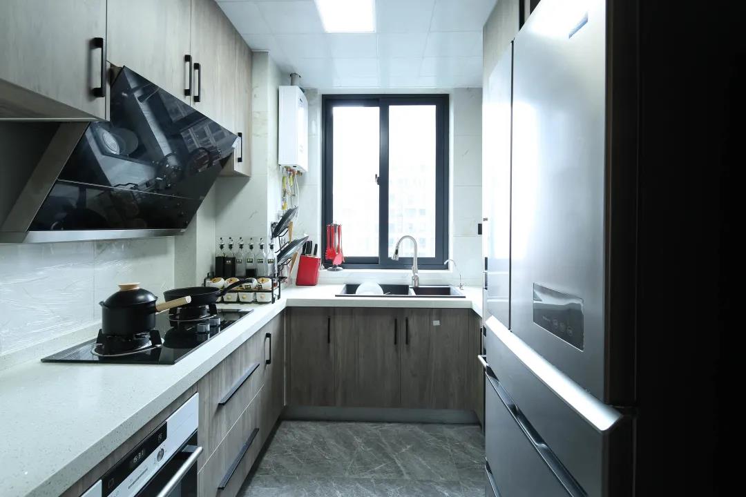 125㎡現(xiàn)代簡約風(fēng)格新房裝修，玄關(guān)柜+電視柜超大氣！